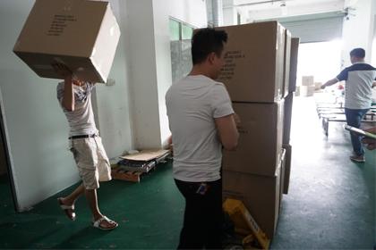 專業(yè)的卡通硅膠相框生產廠家昊天硅膠制品廠大量出貨