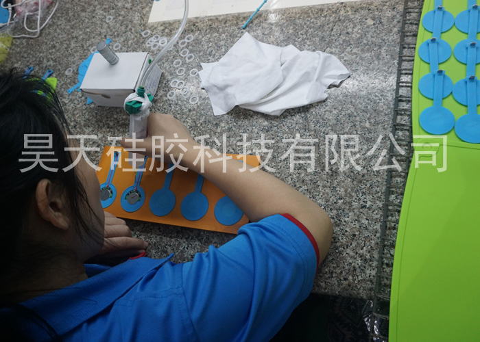 電子產(chǎn)品硅膠套