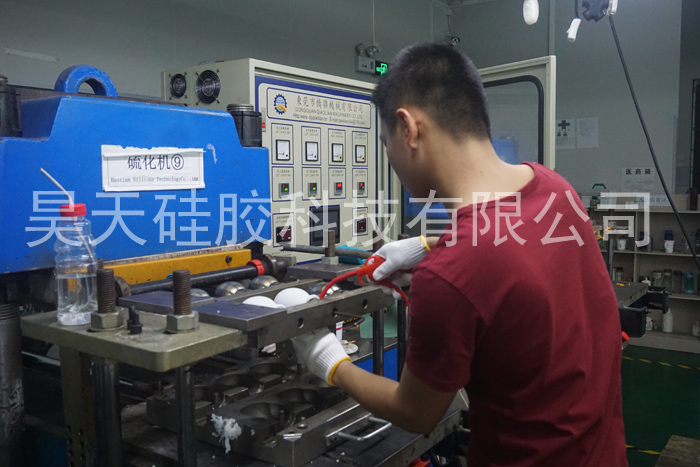 硅膠套生產廠家 硅膠套生產廠家