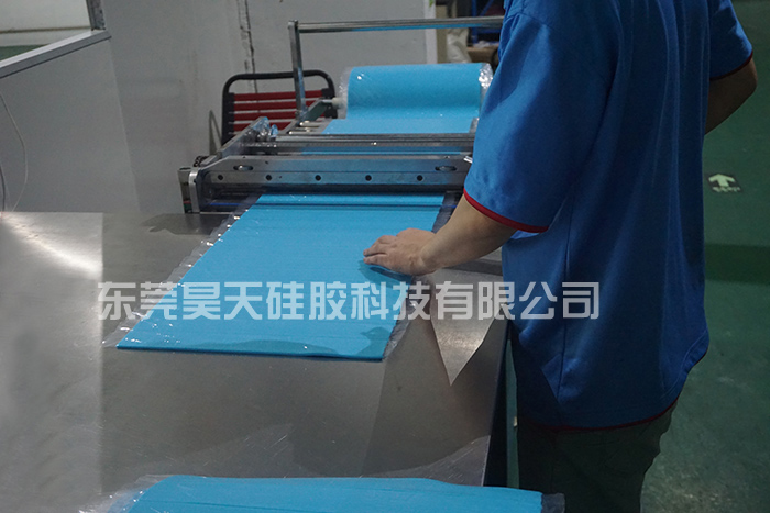 硅膠套定做_硅膠制品