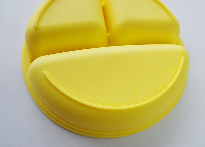 硅膠制品_兒童硅膠餐盤定做